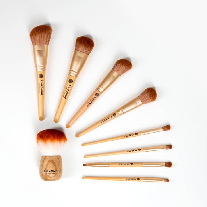 Vegan 9-Piece Makeup Brush Set | Complete Eco-Luxury Collection in Hessian Bag for wholesale by bomonde