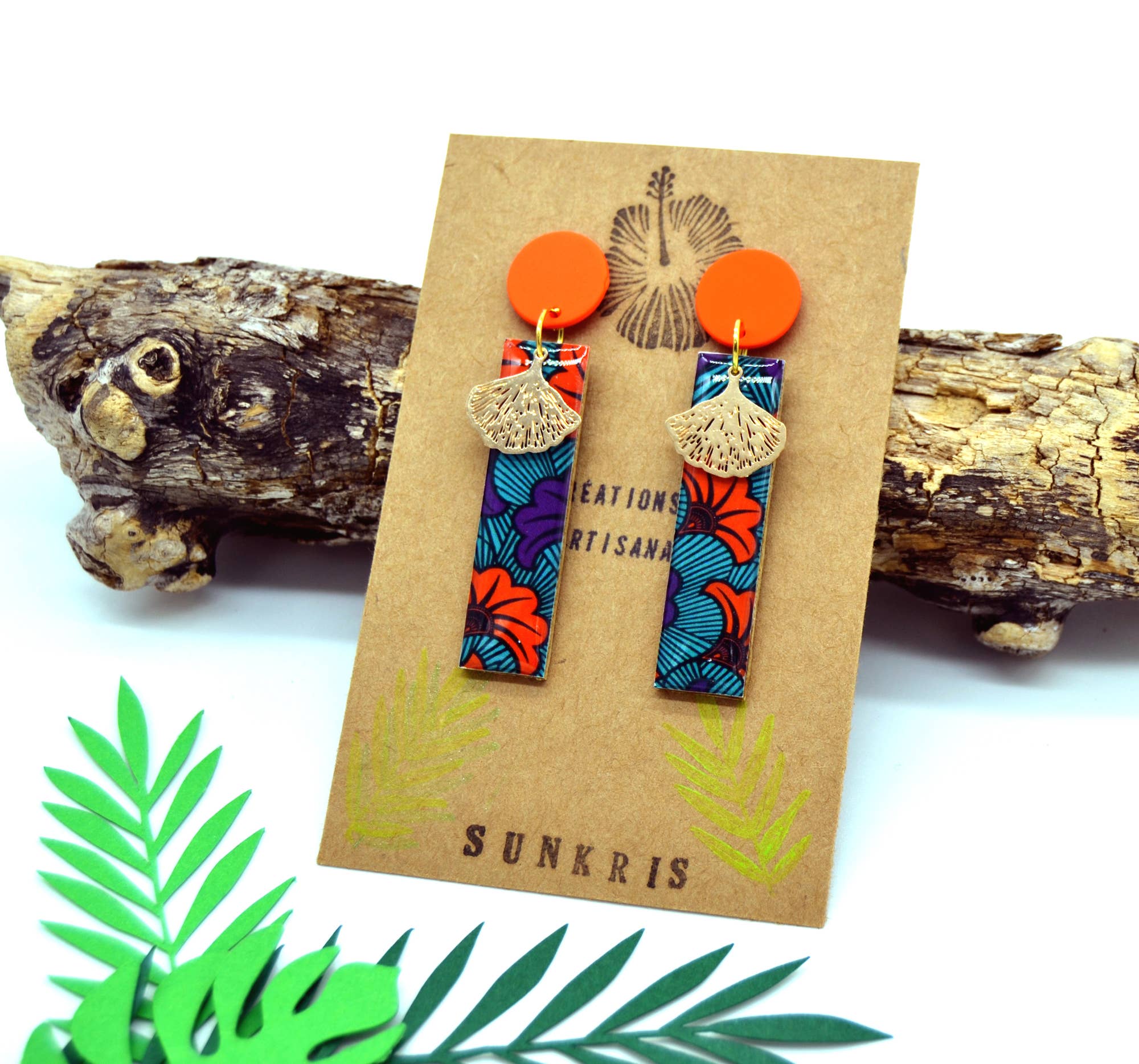 SUNKRIS - Wholesale Dangle Earrings - Rectangular wooden earrings with flowery wax paper3