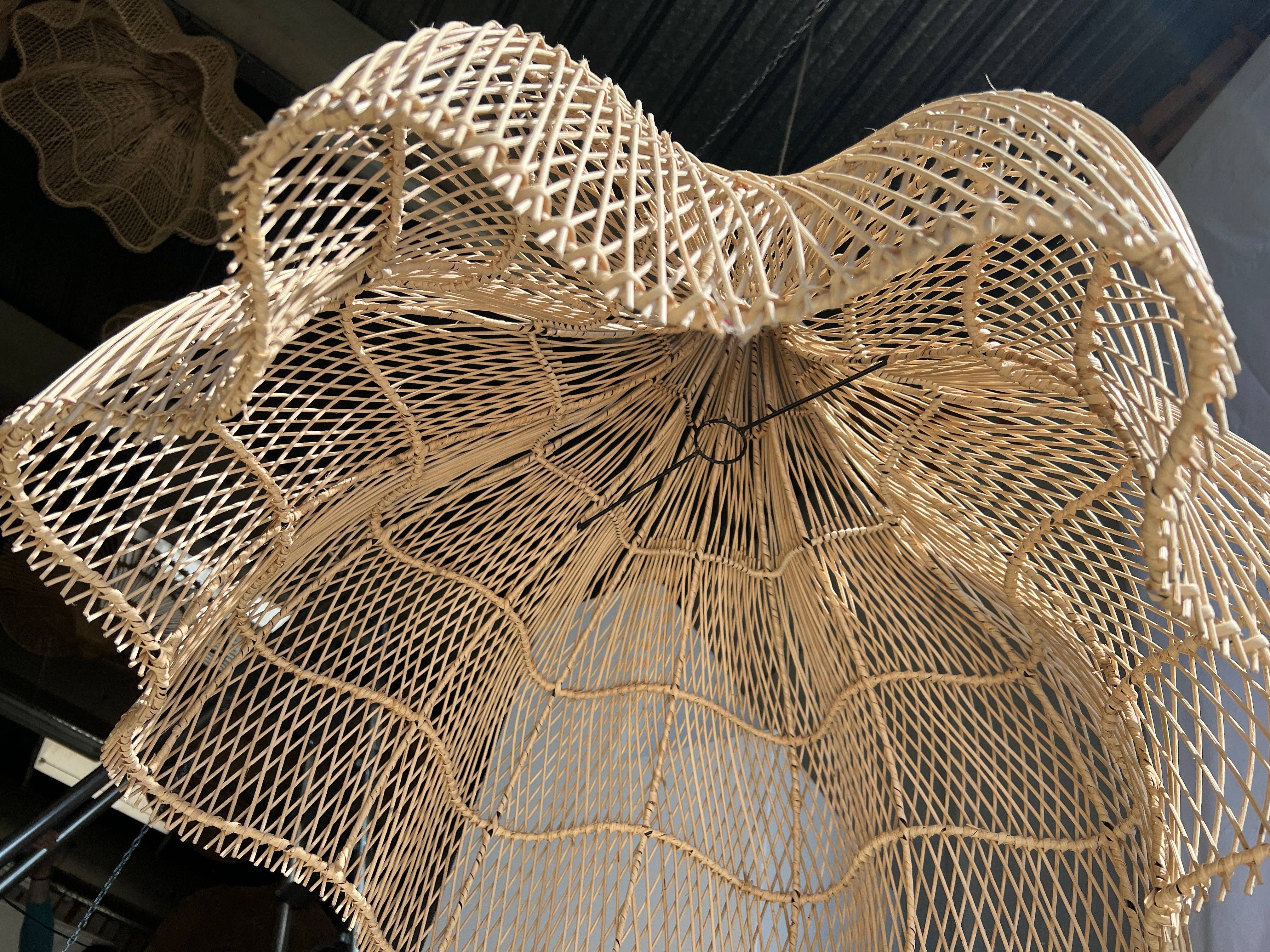 Office Objets - Wholesale Chandelier/Hanging Light - Pendant light, flower-shaped rattan fixture, tulip, corolla H:80cm D80cm53