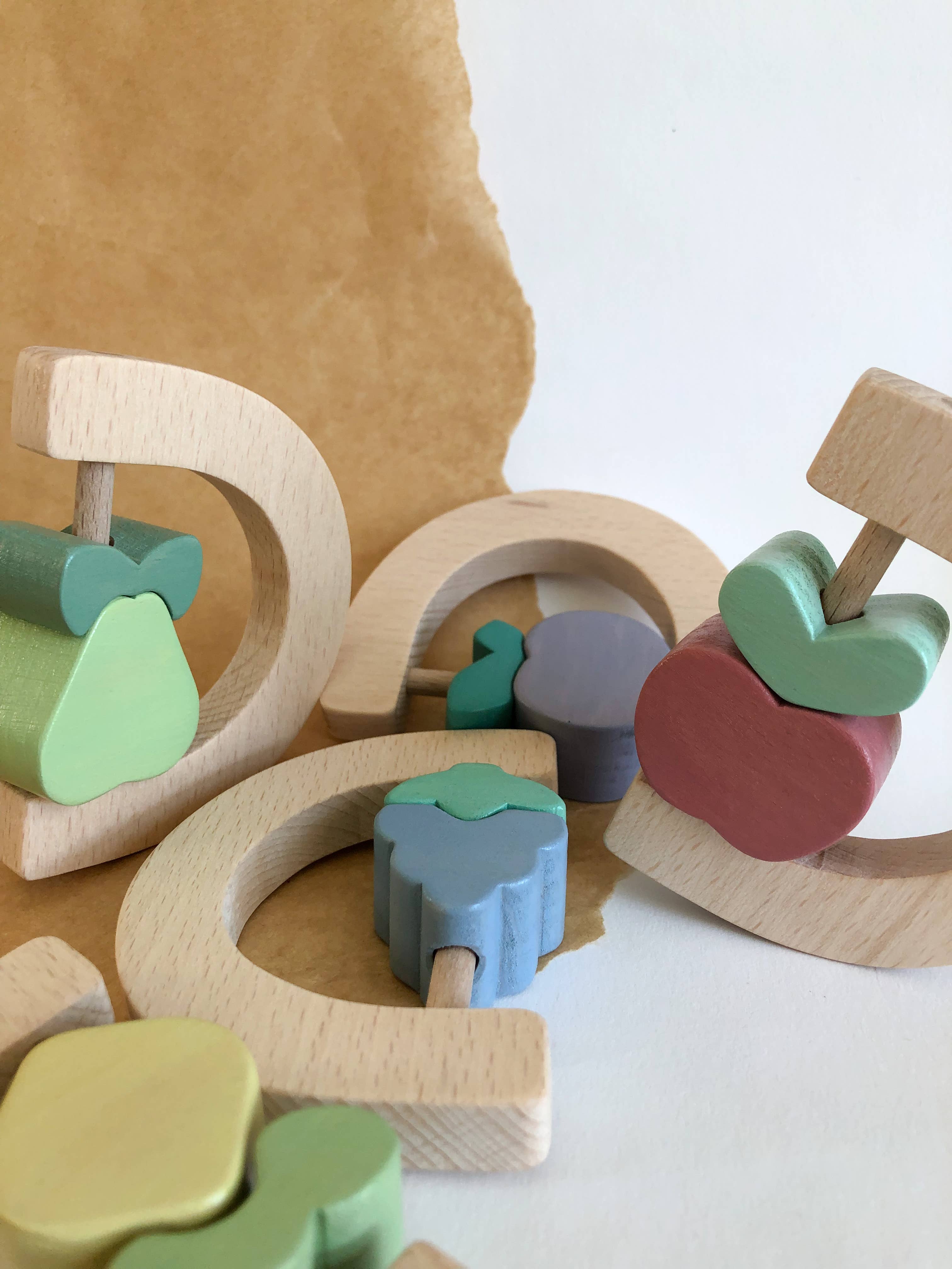 KMR Childwood - Wholesale Clutching Toy - Baby - Apple fruit rattle7