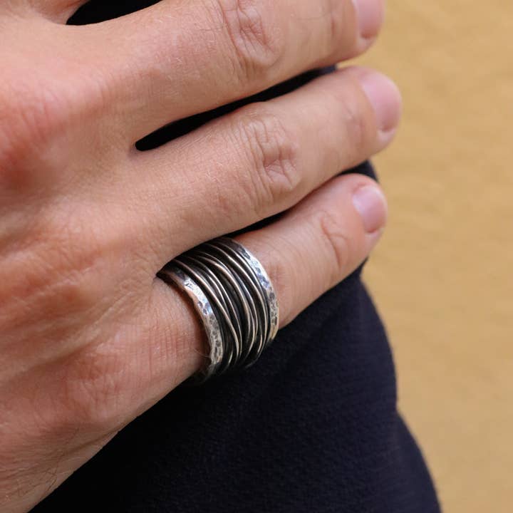 PLATADEPALO – Großhandel Band/Stapelring – Herrenring aus schwarzem 925er Silber1