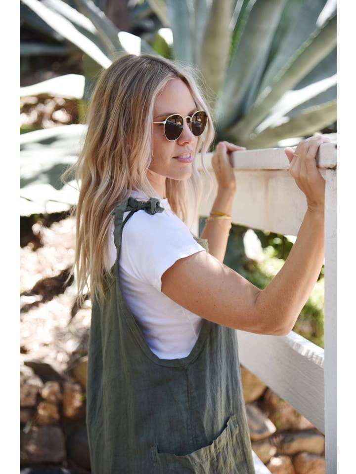 Beachwood - Wholesale Overalls - Women's - The Linen Overall // Fern