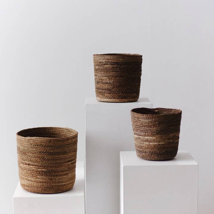 Gaia Weidenkorb und andere Ergebnisse für blumentopf groß im Großhandel. Kostenlose Rücksendungen und 60-Tage-Zahlungsziel auf Faire im Trend auf Faire.