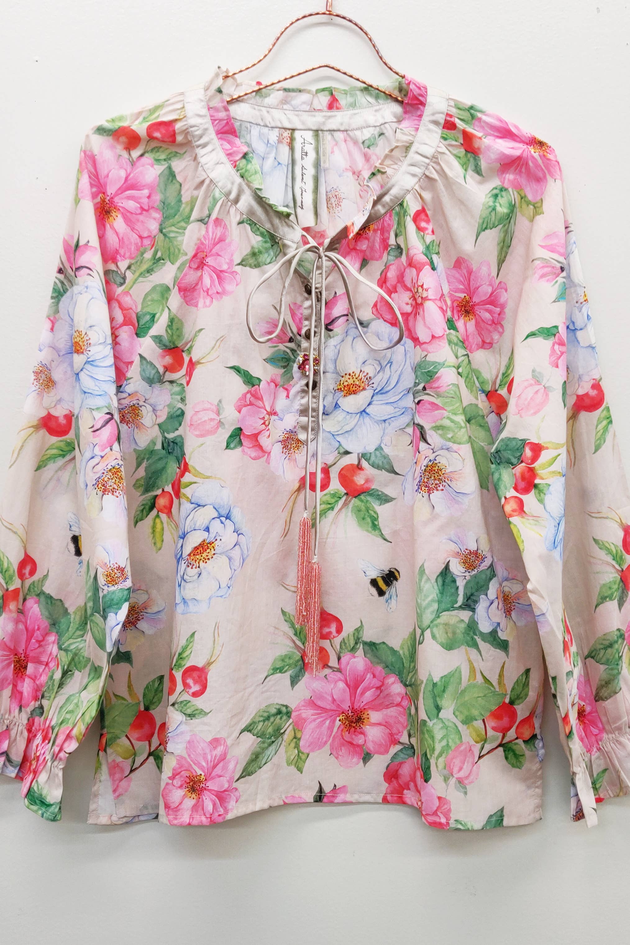 Elfenben Blomstret LA Ville Rose Bluse for engroshandel på Faire6