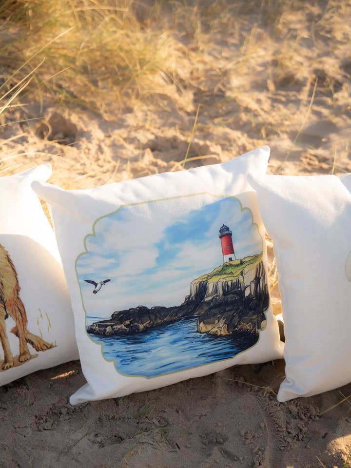 Longstone Fyrtårn Land Lærredspude for engroshandel hos Cole Beach - Northumberland