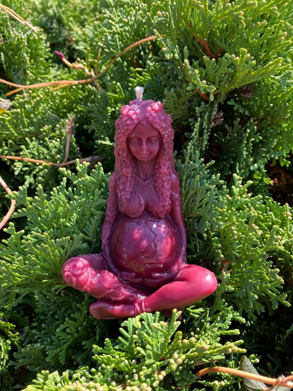 whatever workshop - Wholesale Novelty Candle - Beeswax candle Goddess of the earth Gaia14