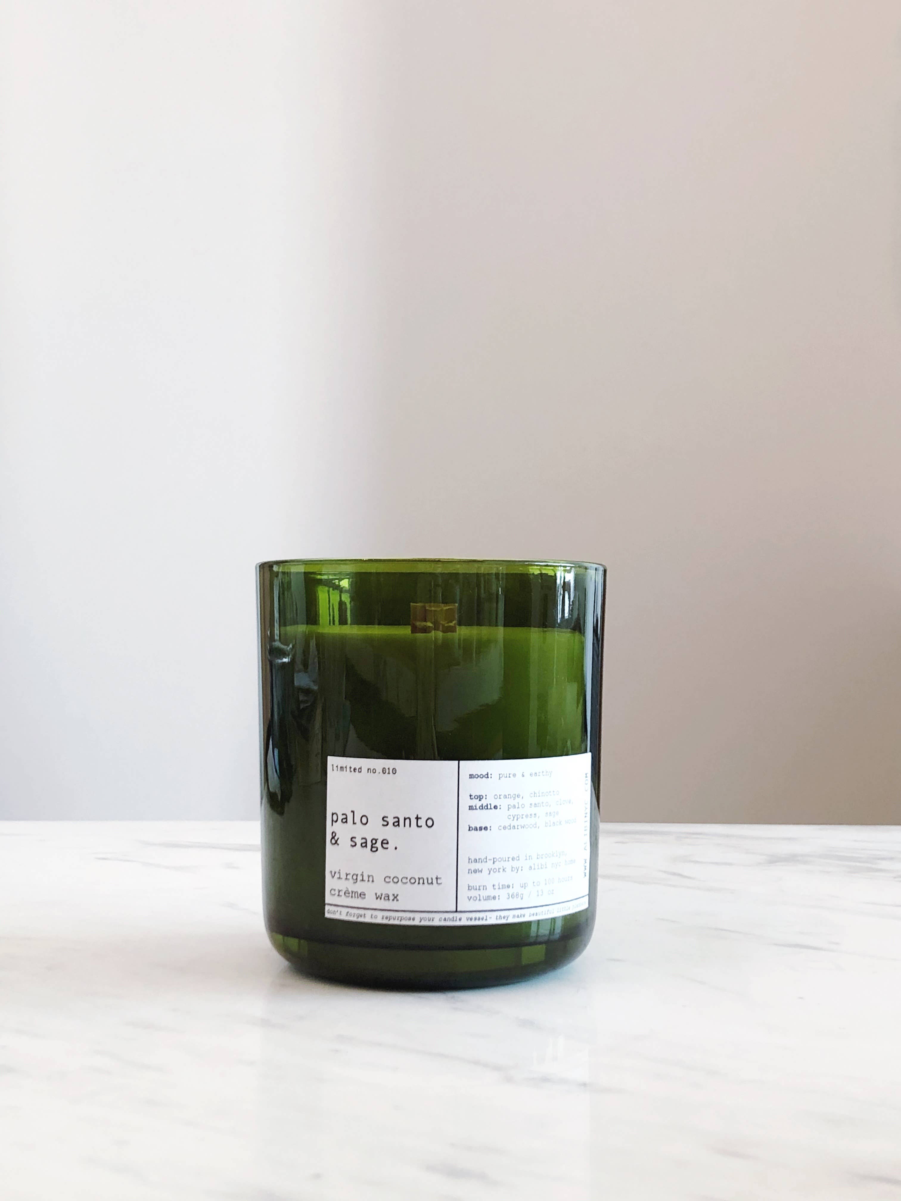 ALIBI NYC - Wholesale Jar/Filled Candle - PALO SANTO & SAGE | VIRGIN COCONUT CRÈME & WOODEN WICK
