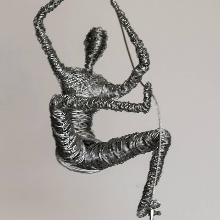 Klättring Man skulptur Vardagsrum väggdekoration för wholesale av Haritopoulou