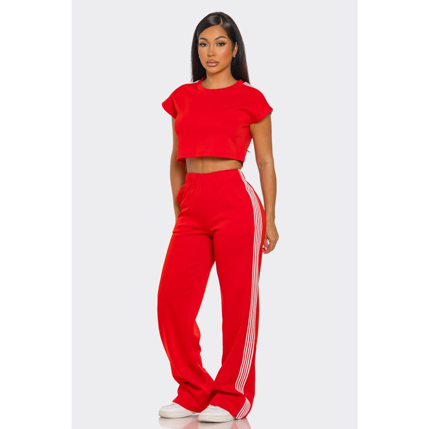 HiteJeans - Vendita all'ingrosso Completo sportivo - Donna - Set con Crop Top e Pantaloni da Tuta7