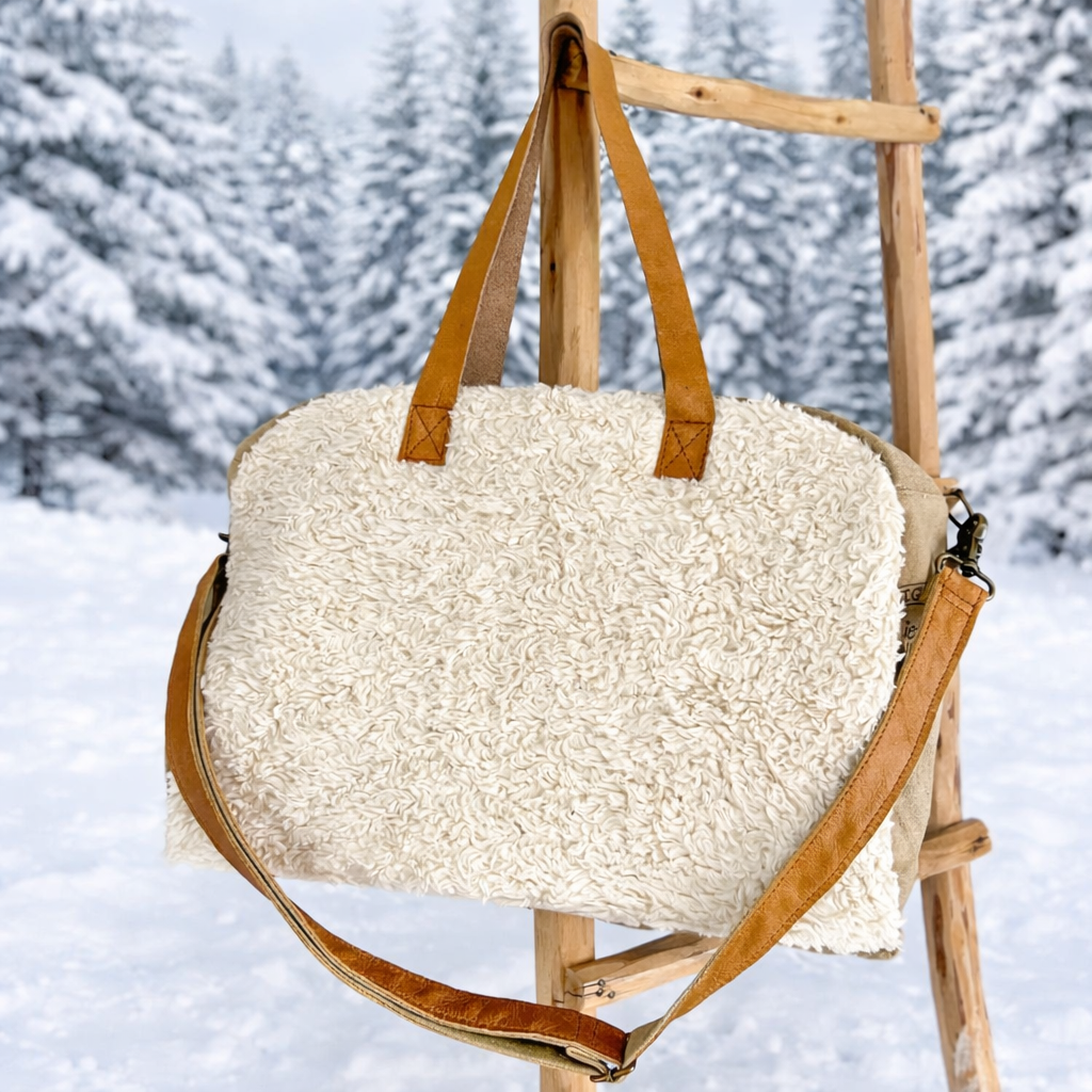 Liefe NL – wholesale Tote bag – Women's – Teddy Bowling Bag (cotton teddy) NEW Batch0