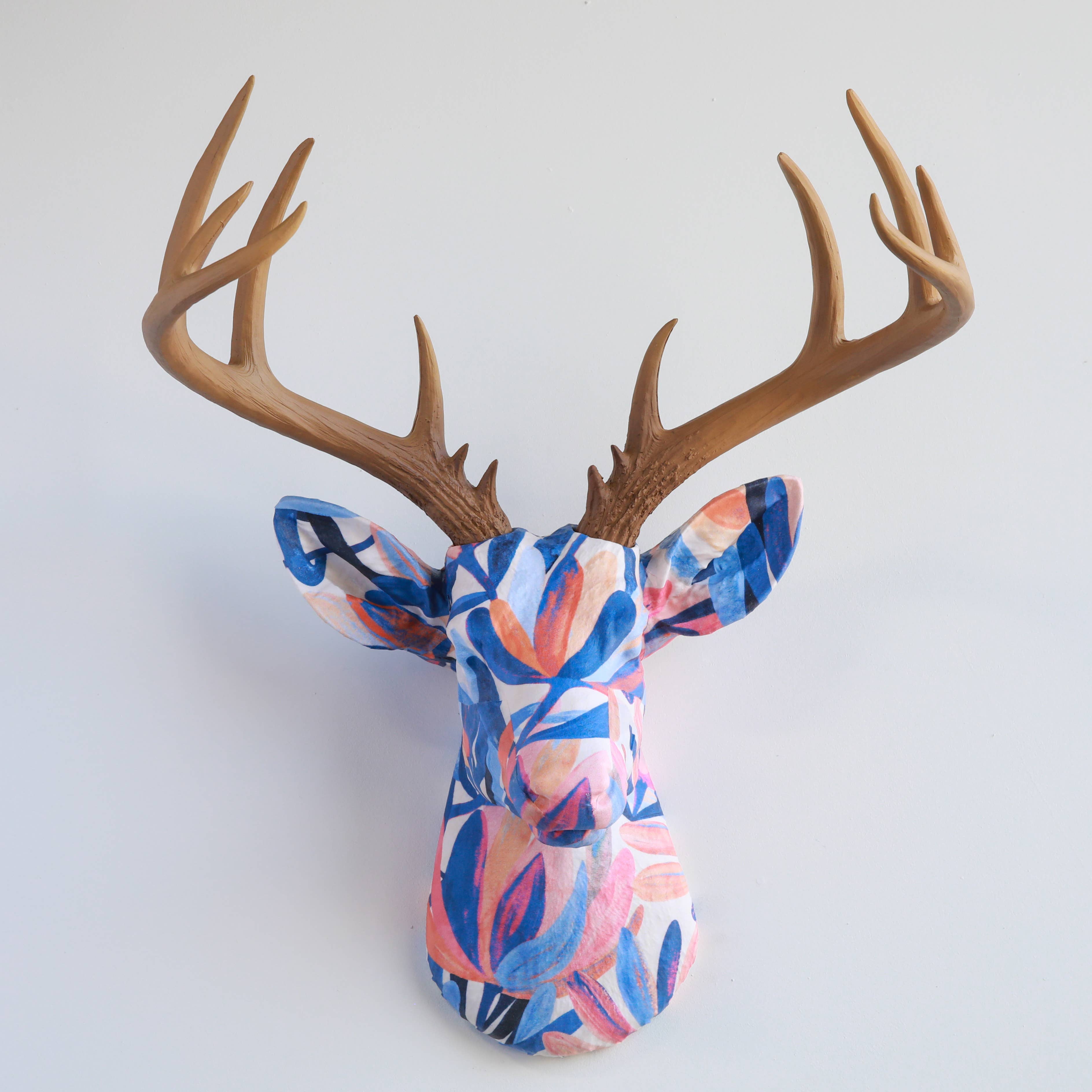 Near and Deer – Engroshandel 3D-vægkunst – Stofhjortehoved - Dusinvis af mønstervalg!48