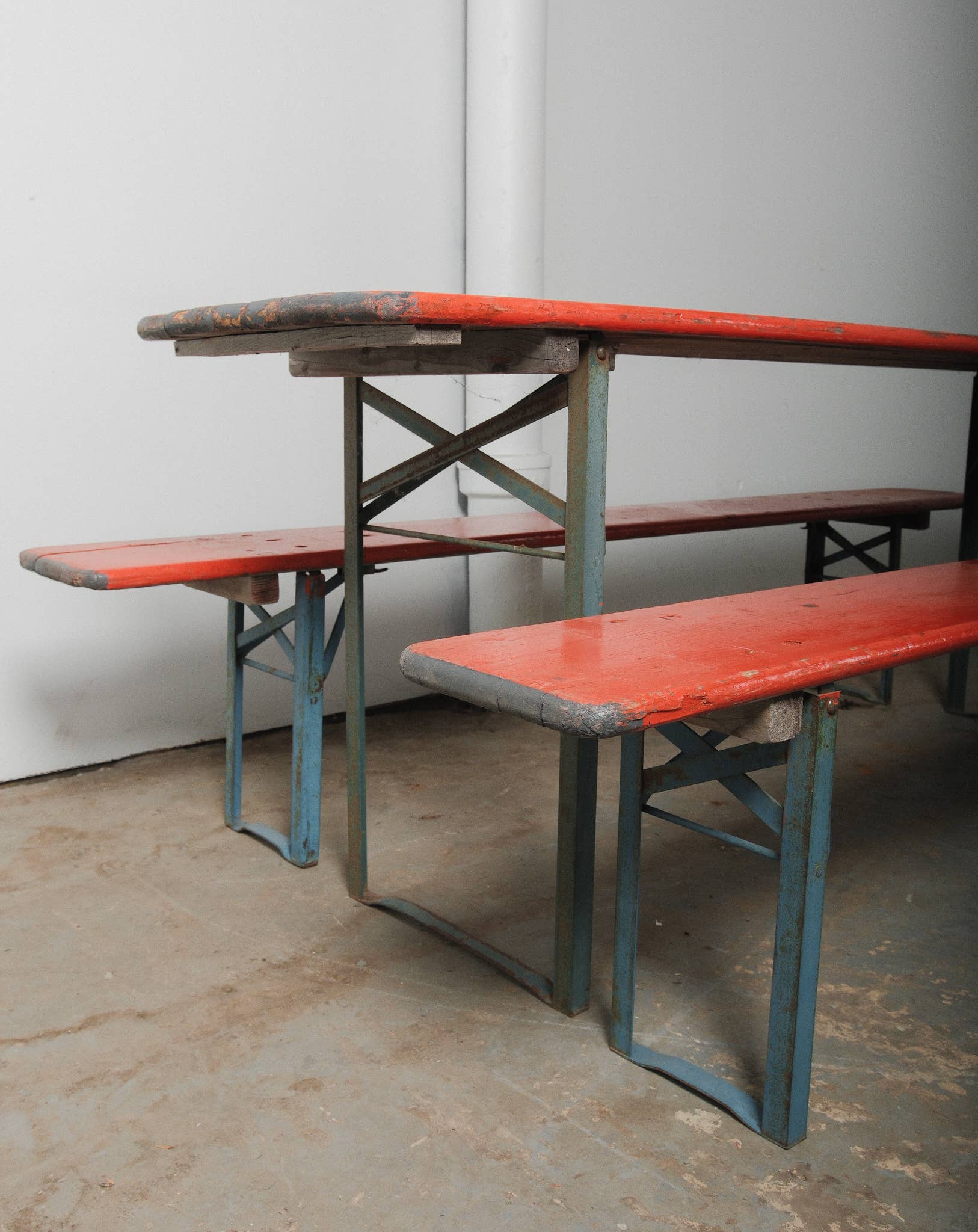 Golden Oldies Antiques - Wholesale Patio Table - Vintage Beer Garden Set - Biergartin Table & Benches5