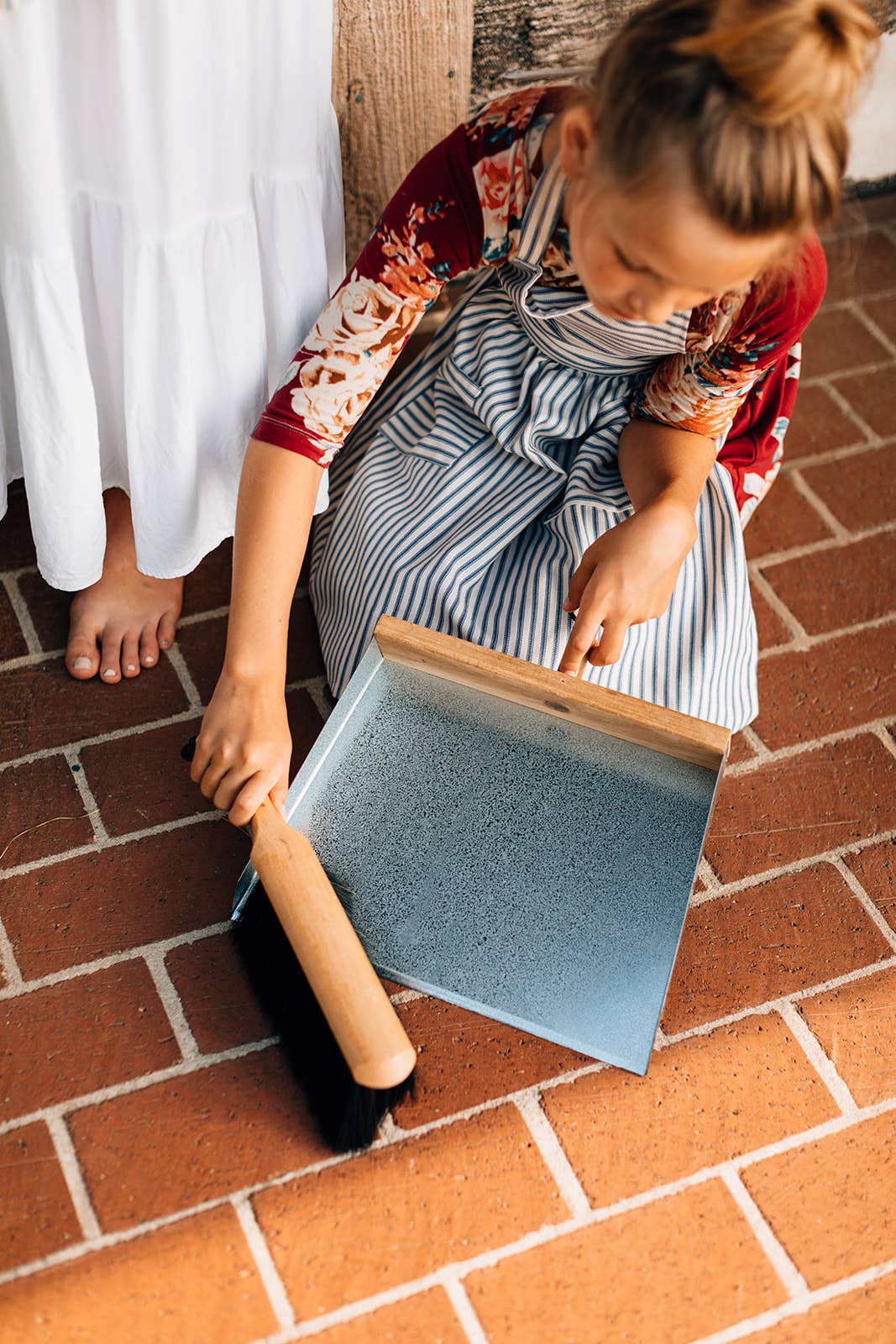 Millstream Home - Wholesale Dusting Brush & Duster - The Horsehair Dustbrush2