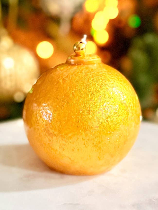 Golden Luxe Ornament for wholesale by Dahil Bar