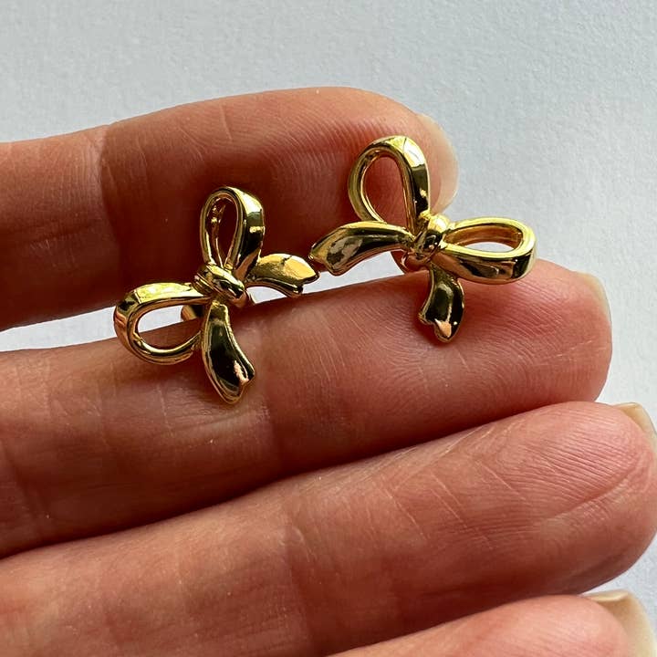Sonya Renee Jewelry - Wholesale Stud/Post Earrings - Gold Plated Bow Stud Earrings