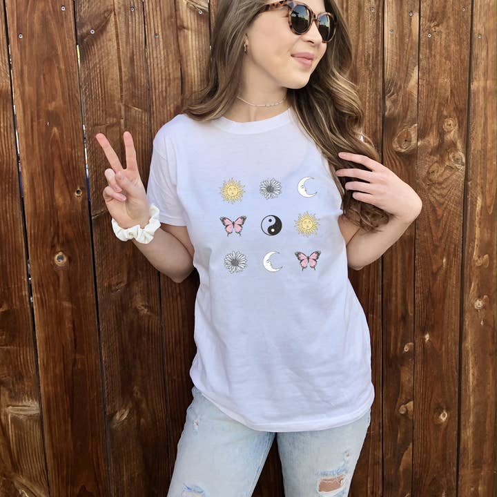 Himmelsk Sun Moon solros fred Hippie Womens grafisk T S för wholesale av Rising Tide Vintage