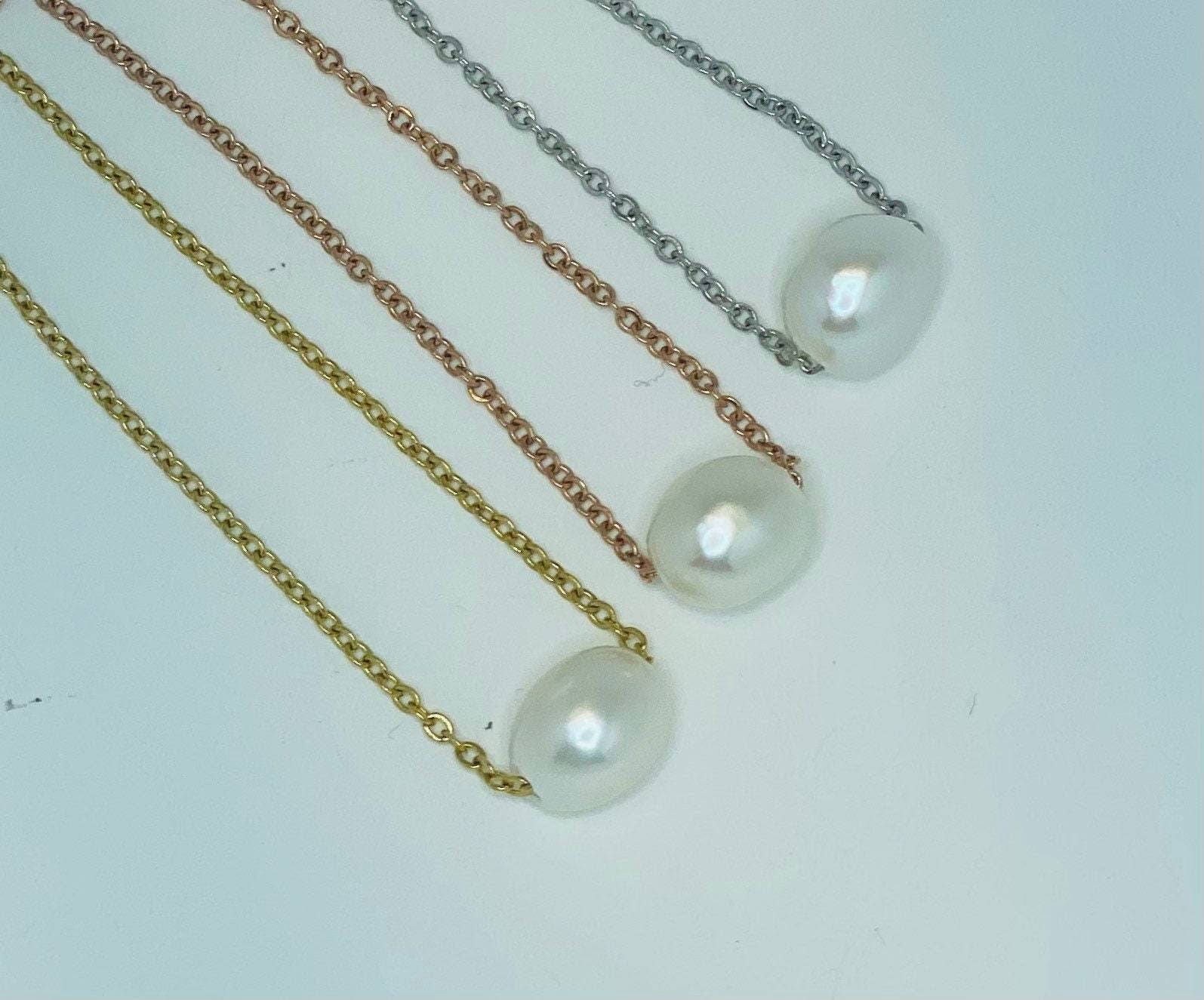 Little Happies Co - Wholesale Beaded/Pearl Necklace - Be strong and courageous, Joshua 1:9, Christian jewelry, Encouragement gift, sympathy gift, cancer gift, grief, depression, Bible scripture1