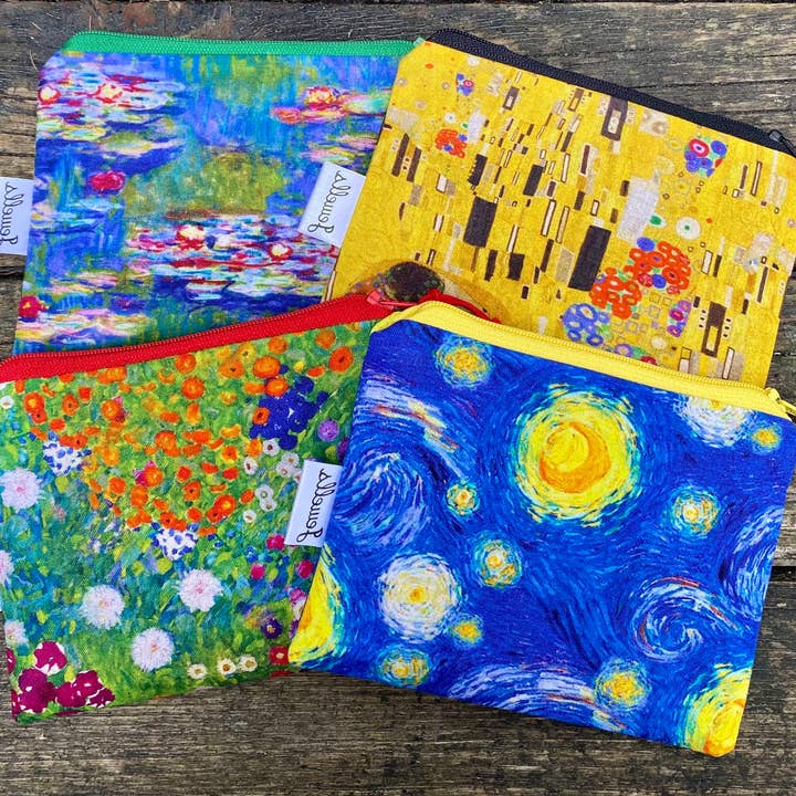Art Print fabric purses 4 designs 2 sizes for wholesale by Jewells