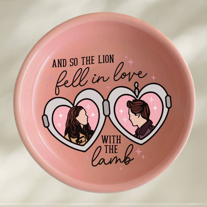 Plat à Bibelots Romance Bella & Edward Inspiré de Twilight pour la vente par Nearly June Design Co