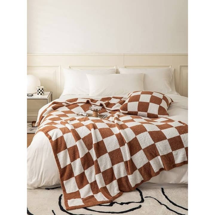 LoveLina - Wholesale Bedding Blanket - Cozy Checkerd Pattern Blanket for Bedding - KLEYA