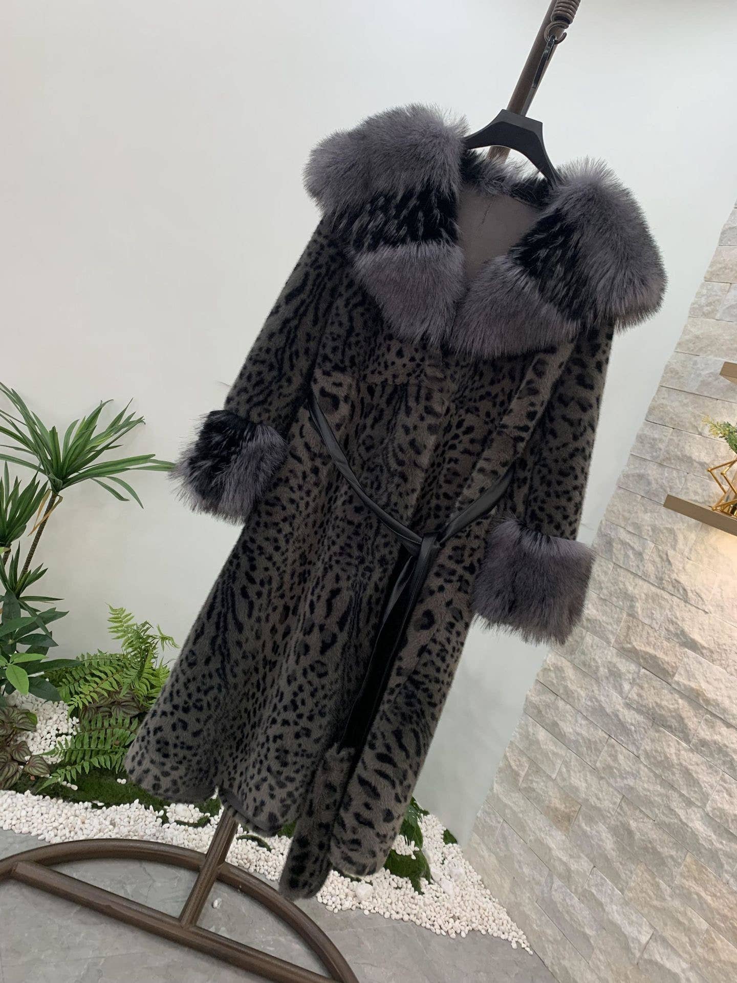 Flerfärgad SY329 Ny vinter lång fuskpäls för wholesale på Faire2