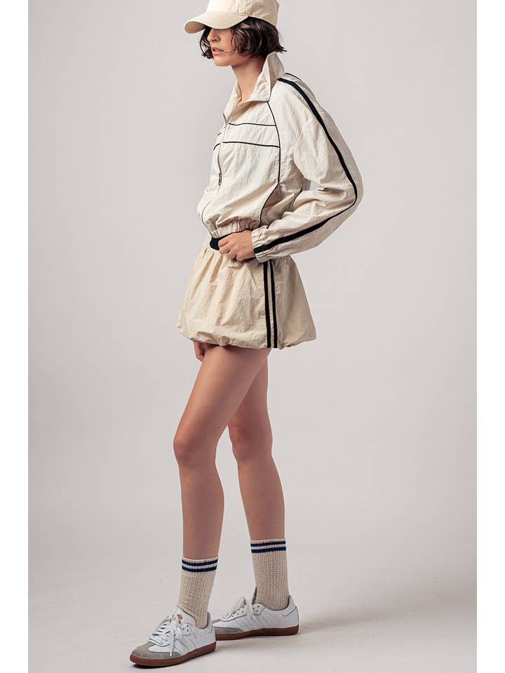 Urban Daizy - Wholesale Athletic Shorts - Women's - Contrast Piping Bubble Hem Sport Shorts4