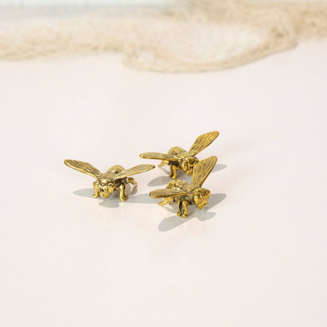 Coast Imports - Wholesale Decorative Figurine - Bee - Honey  (S) #01632