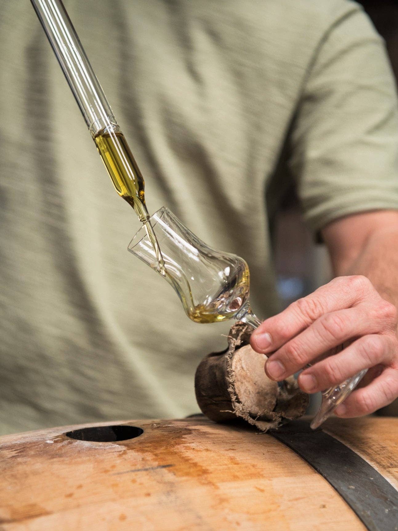 MAISON 16 - LOCA - Wholesale Liqueur - GDE Sapinette 45% - container of your choice5