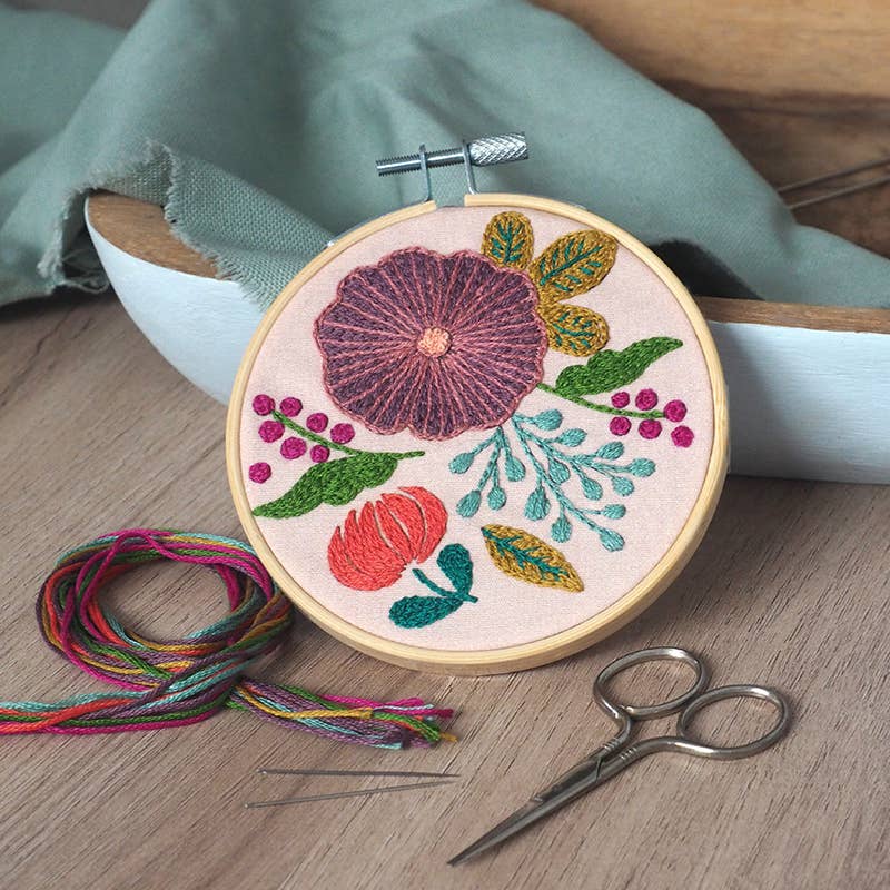 mini labo - Vendita all'ingrosso Attrezzatura per ricamo/punto croce - Kit per ricamo con motivo Bouquet1