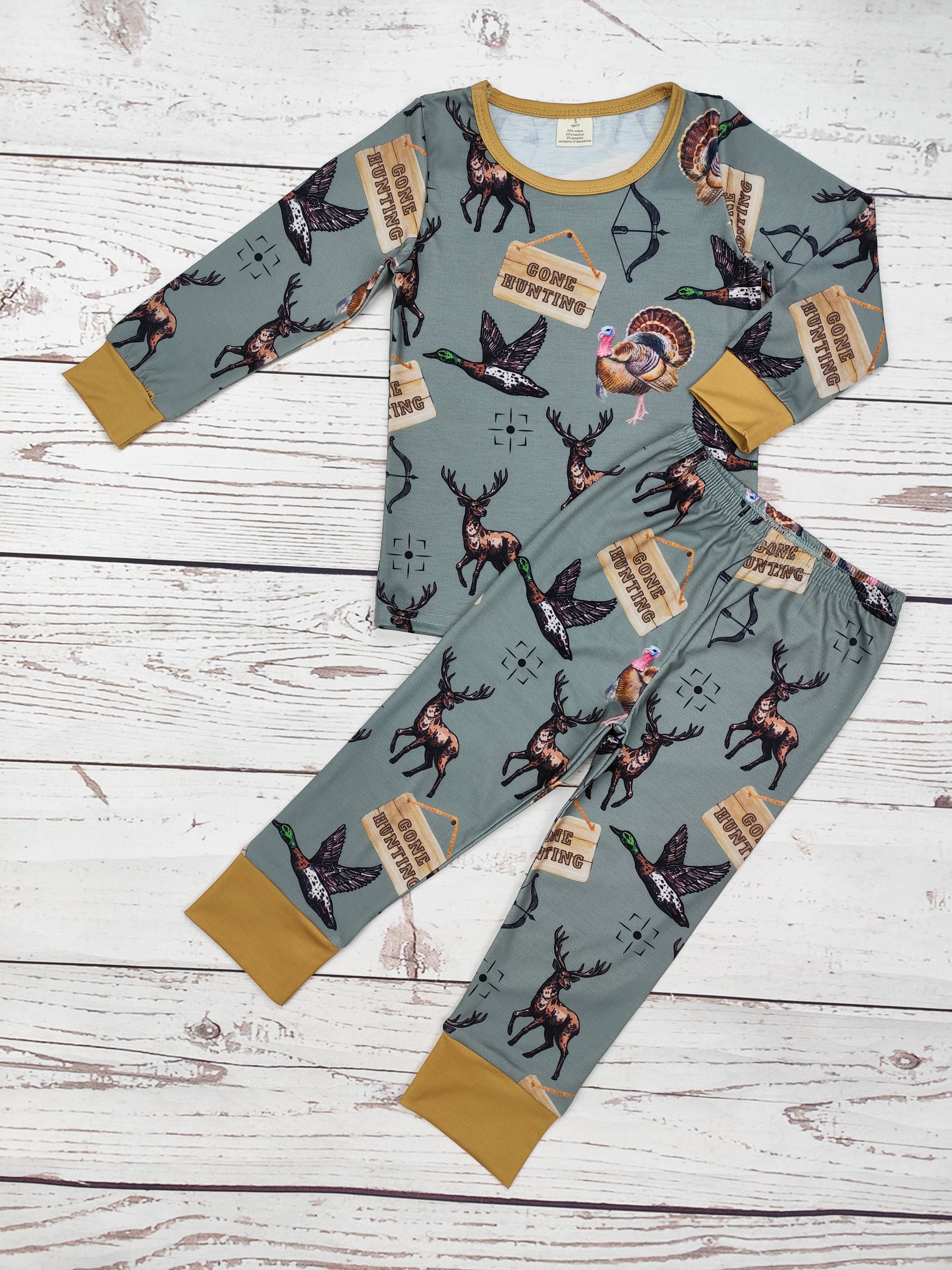 sassy kids palace - Wholesale Pyjamaset - Kinderen - Nachtkledingset met Go Hunting-print voor babyjongens1