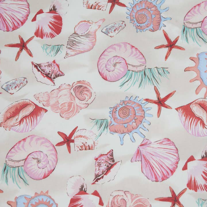 Seashells Tan ~ Fabric by the Yard pour la vente par Thomasville at Home