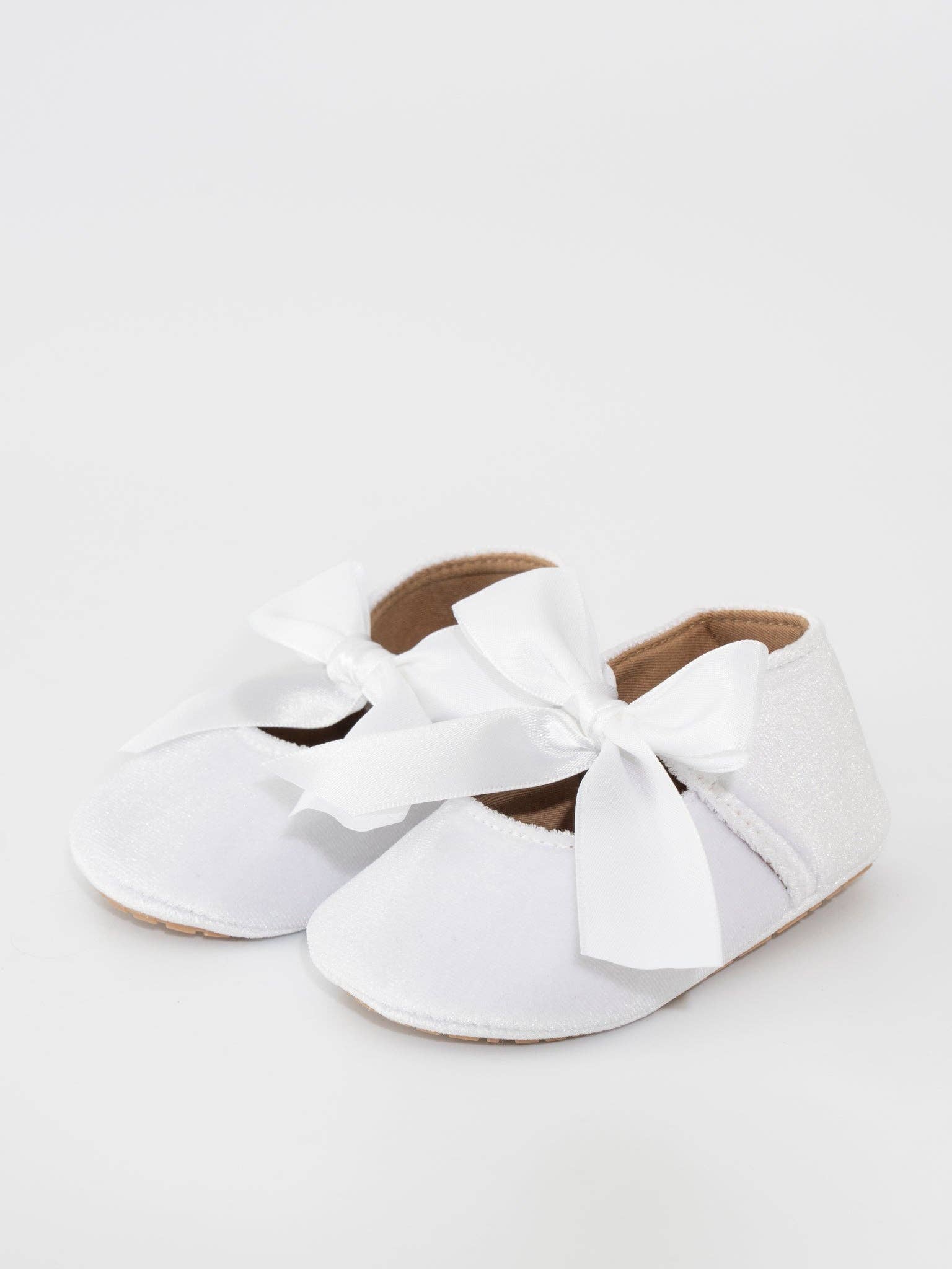 Marie Nicole Clothing - Wholesale Crib Shoes - Baby - Velvet Ribbon Bow Baby Shoe White0