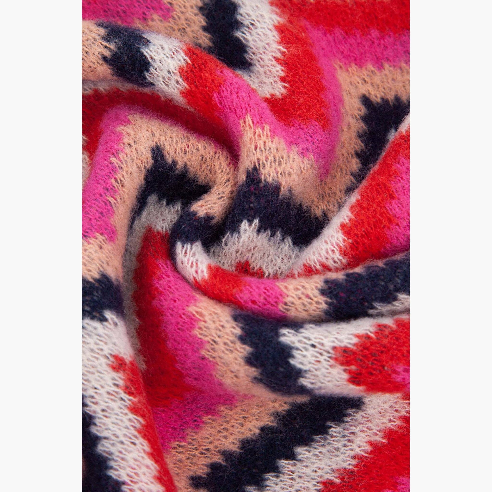 Sarta Accessories - Wholesale Scarf - Women's - Bobbie Red Zig-Zag Heavyweight Scarf1