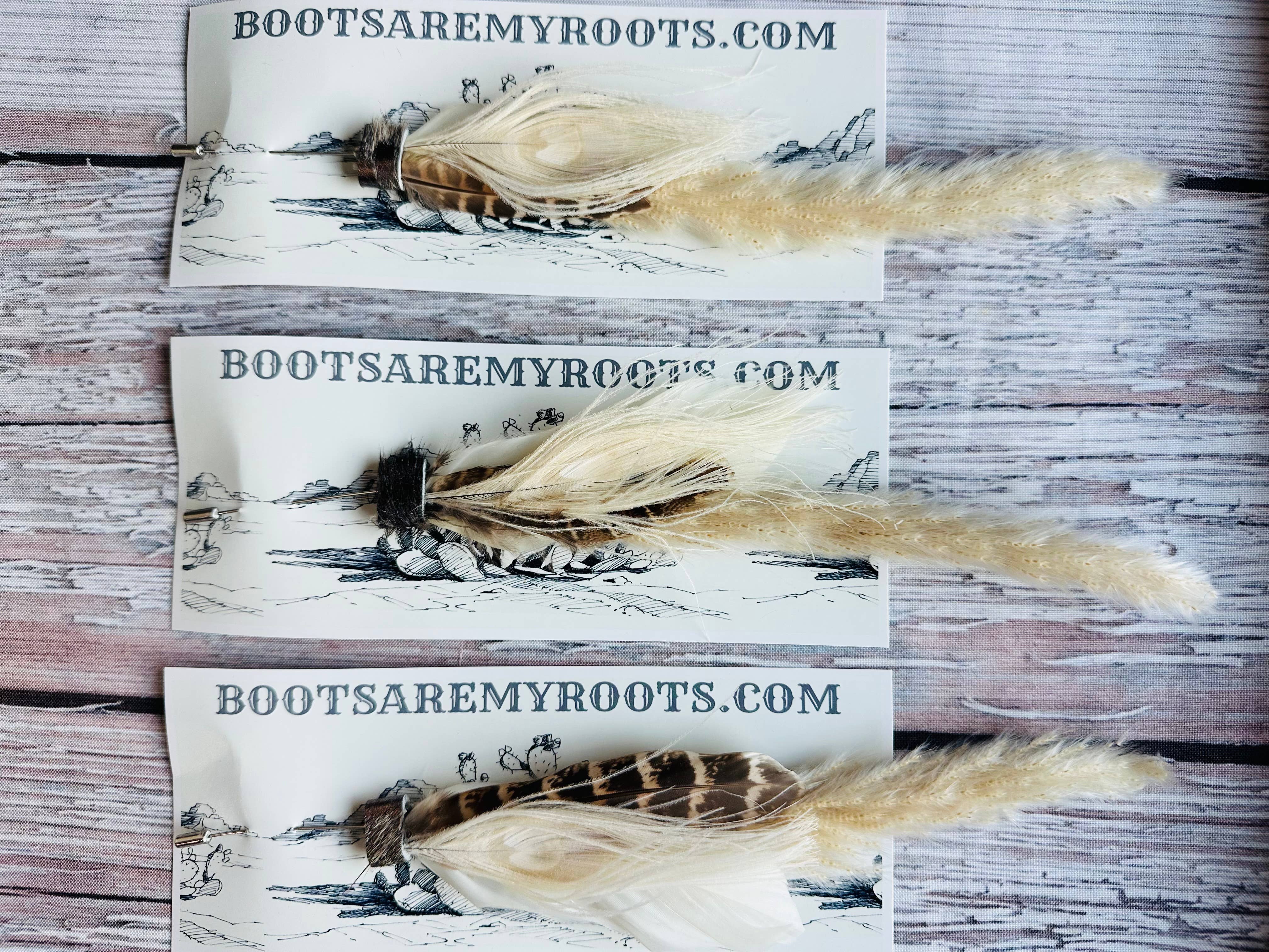 Boots Are My Roots - Vente Accessoire pour chapeau – femme - Épingles à chapeau en plumes mélangées #193