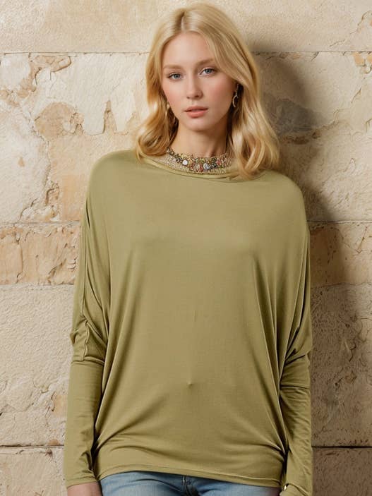 T8300 PLUS - HAUT pour la vente par Blumin Apparel