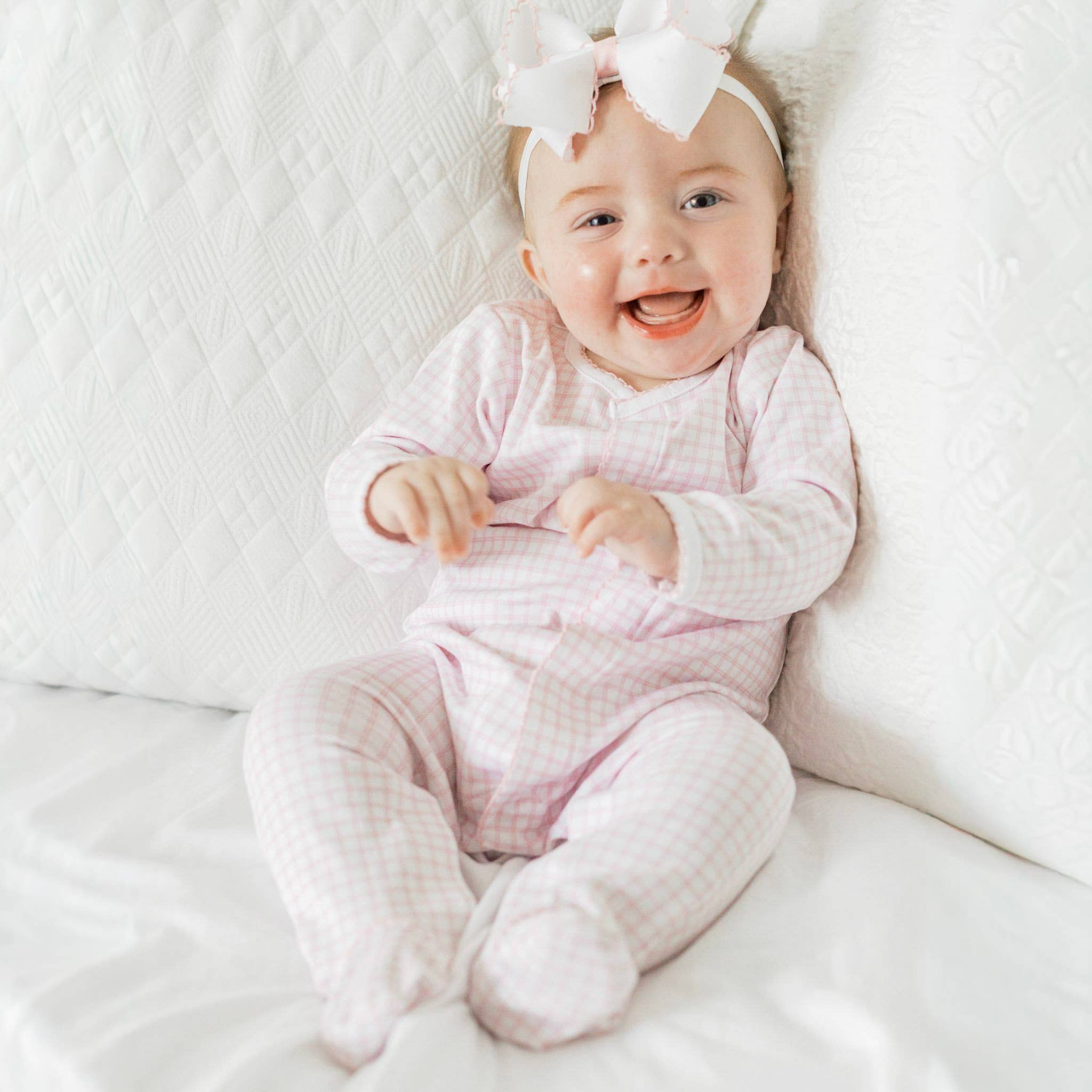 Magnolia Baby – Großhandel Strampler – Baby – Peek-A-Boo Wünsche Strampler - Rosa0