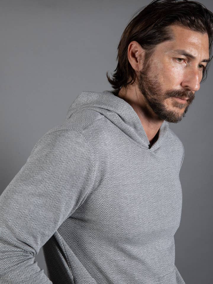 Hoodie Kangourou Westin Herringbone pour la vente par Mika Jaymes