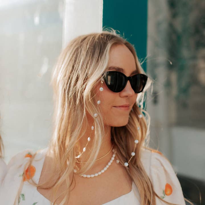 Mauve Jewelry Co. - Wholesale Sunglasses/Eyeglasses Strap - Women's - Pearl Sunglasses Chain