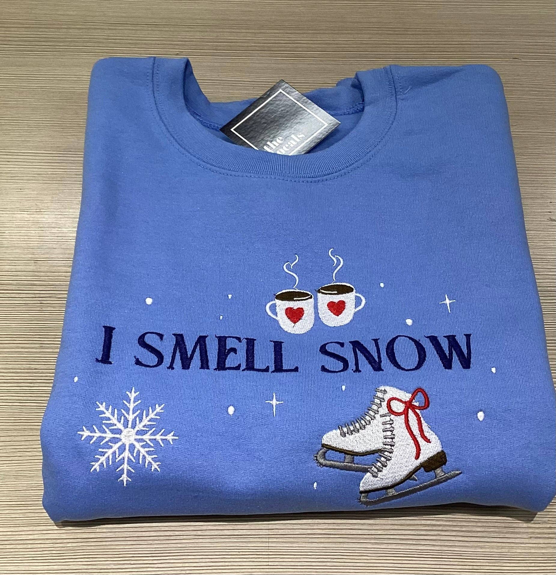 The Locals - Wholesale Sweatshirt - Unisex - I Smell Snow Crewneck0