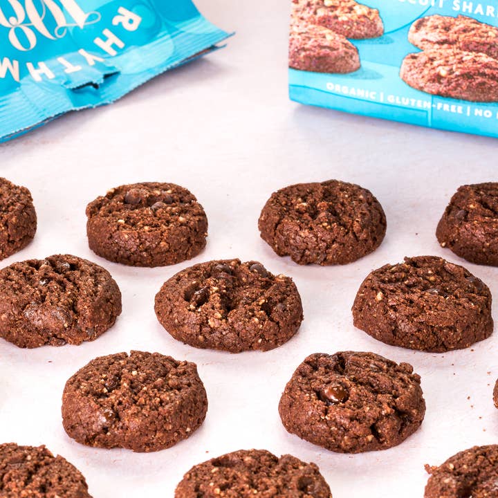 Rhythm108 - Wholesale Cookie - Vegan Double Chocolate Hazelnut Biscuit Share Bag 135g3