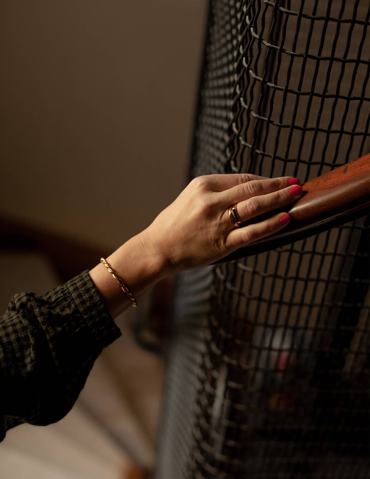 Nordic Muse – wholesale Cuff bracelet – Gold Twist Cuff Bangle, Waterproof3