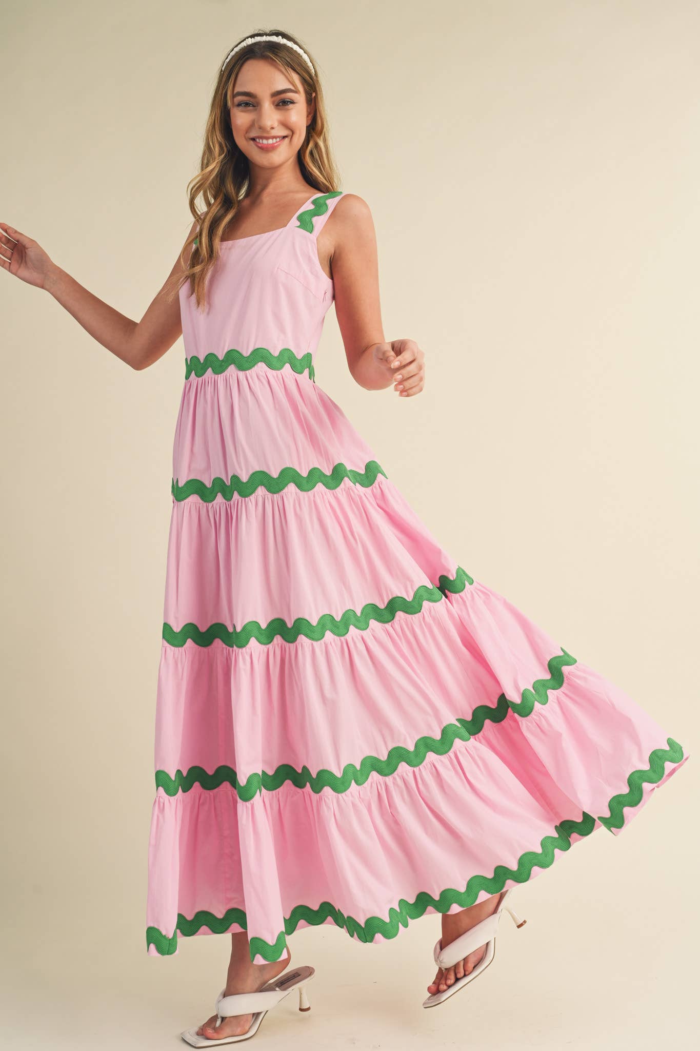 &MERCI - Wholesale Dress - Women's - TIERED RIC RAC TRIM MIDI DRESS MDR307432