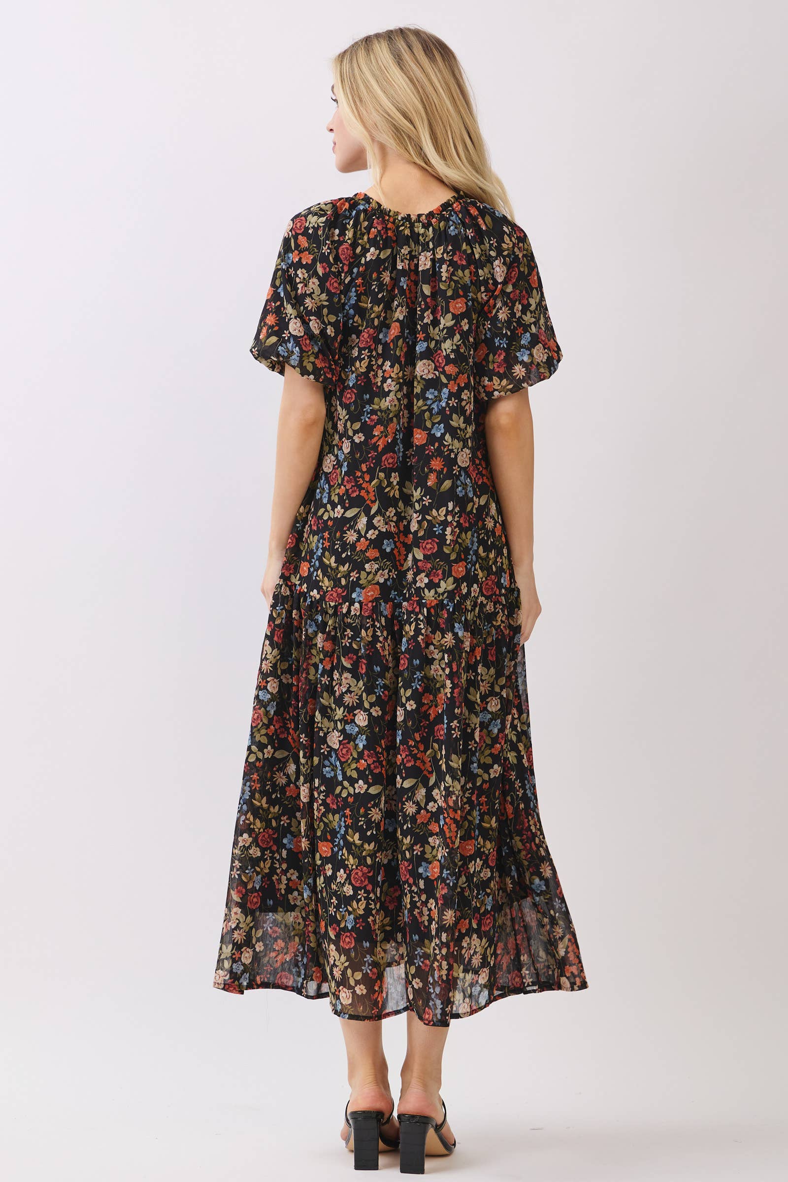 Calista - Wholesale Dress - Women's - BALLOON SLEEVE TIERED MIDI DRESS - VJD4290613