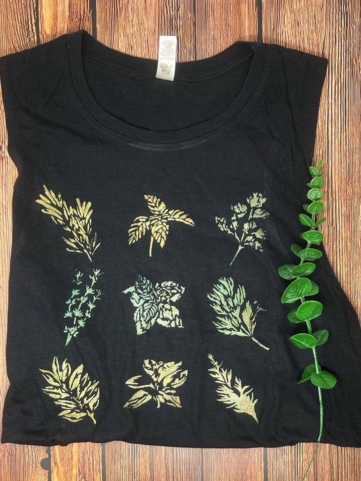 Débardeur Muscle Femme Culinary Herbs peint à la main pour la vente par Third Wolf Designs