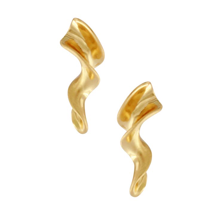 Elysian IN:STORE Orecchino Curvilineo Placcato Oro per la vendita all'ingrosso da parte di Dansk Copenhagen