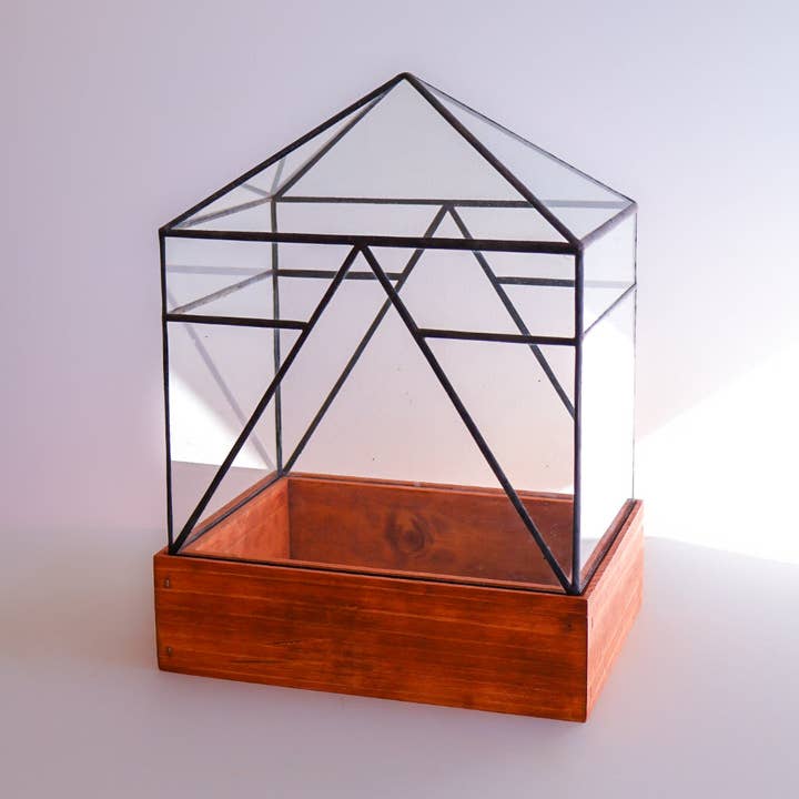 Leadhead Glass - Wholesale Terrarium - Pyramid Stained Glass Terrarium