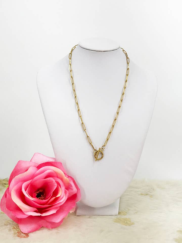 Collar de cadena con forma de clip texturizado de acero inoxidable - N764 para venta al por mayor de Magnolia & Peach Jewelry Boutique, LLC