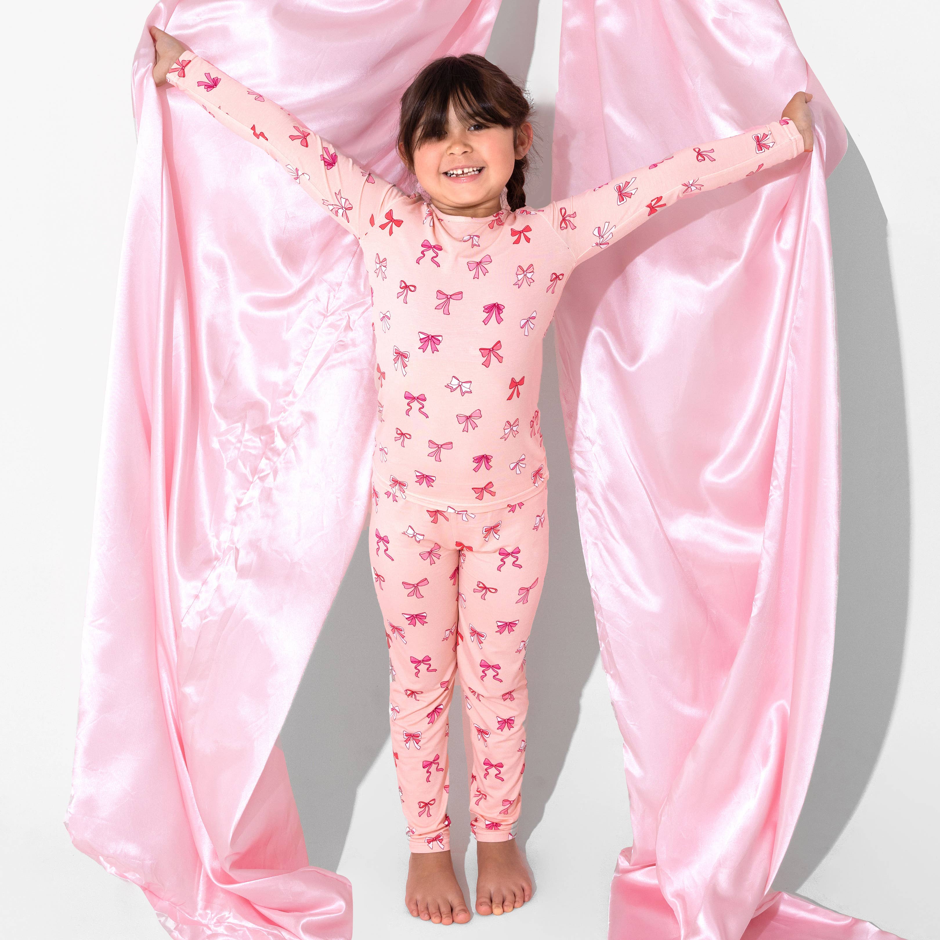 Bellabu Bear - Vente Haut et bas de pyjama – enfant - Pyjama Enfant en Bambou Take A Bow7