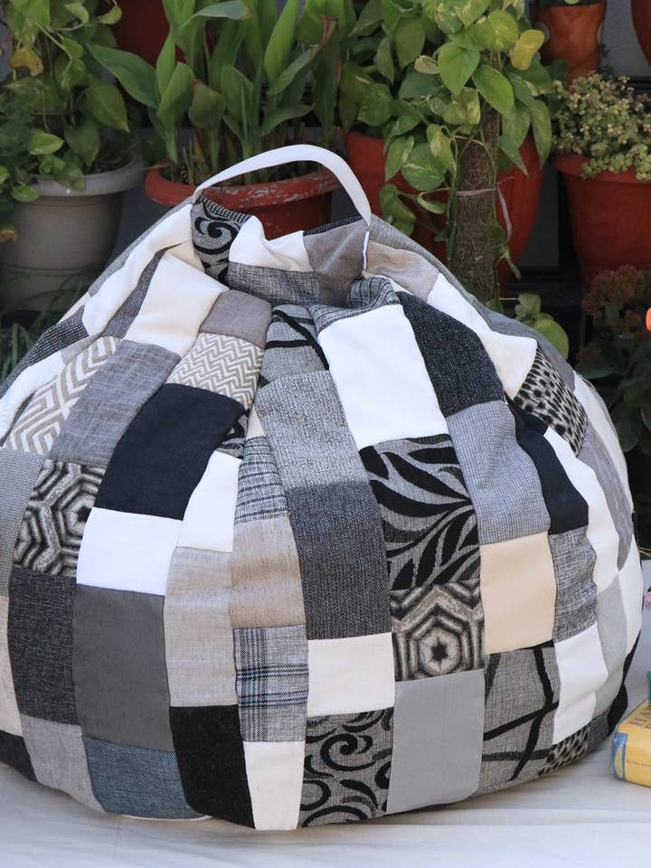 Trykt Monokrom sækkestol Cover for engroshandel hos Artisanns Nest