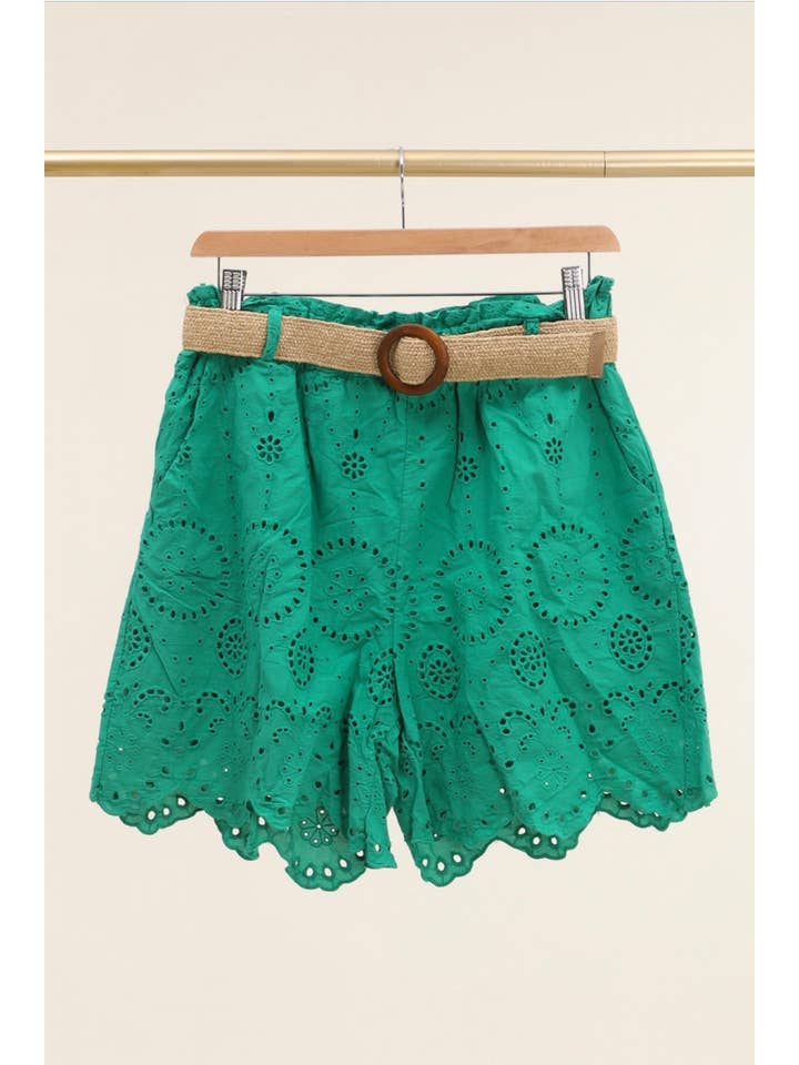 LÉA & LUC - Wholesale Shorts - Women's - Broderie anglaise shorts in 100% cotton REF. 250243